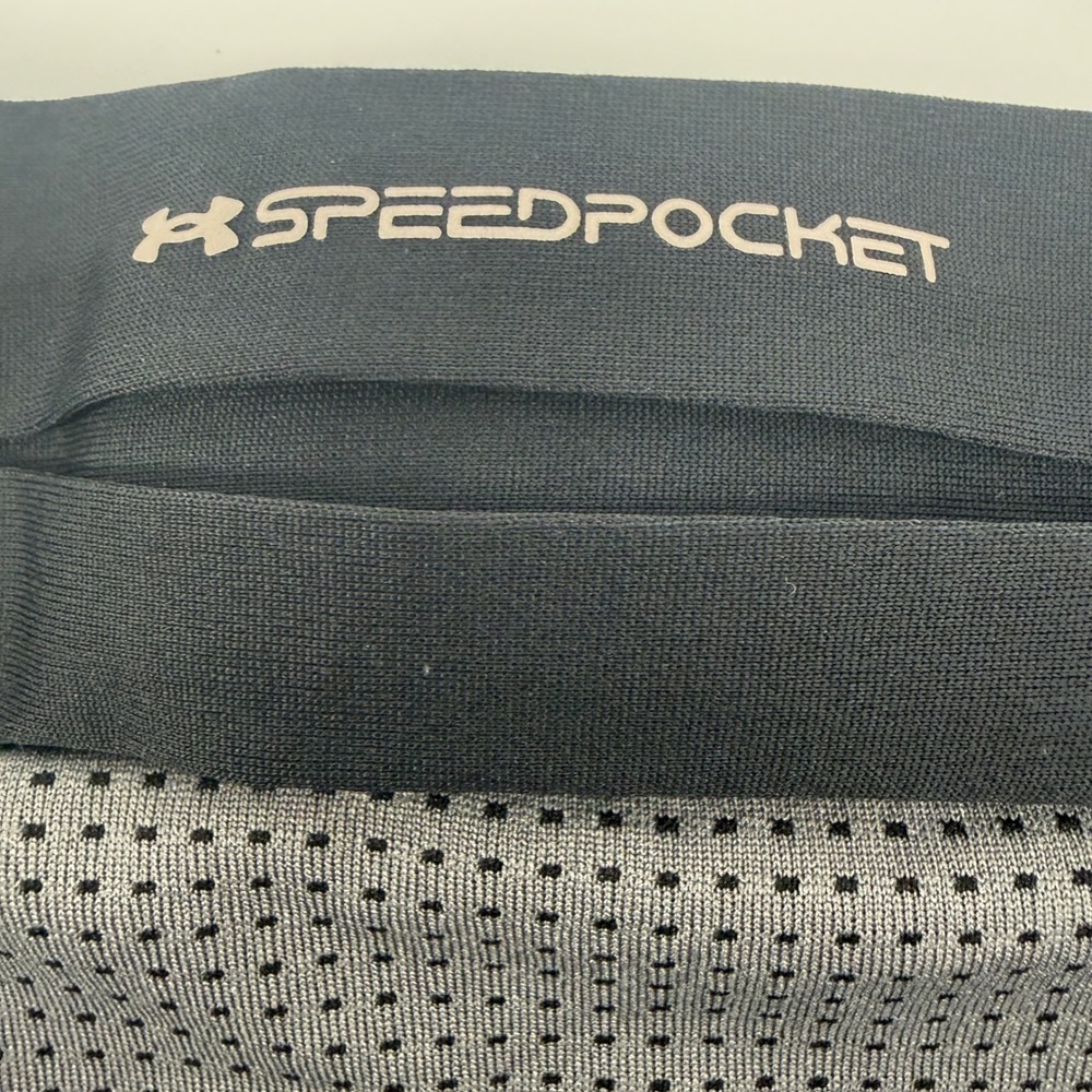 Under Armour Speedpocket Run Shorts Mens Large Black HeatGear 1326599-001 FW2020 - Picture 7 of 9